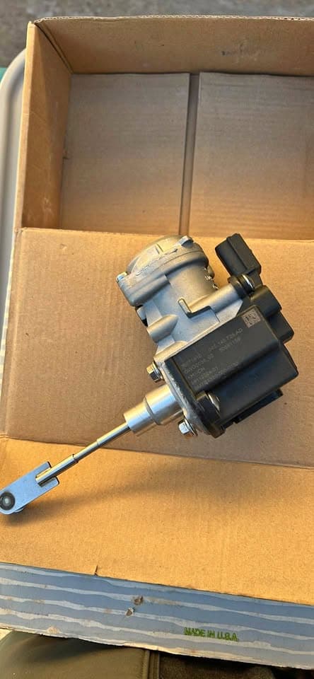 VW Audi Turbocharger Wastegate Actuator 04E.145.725.AD