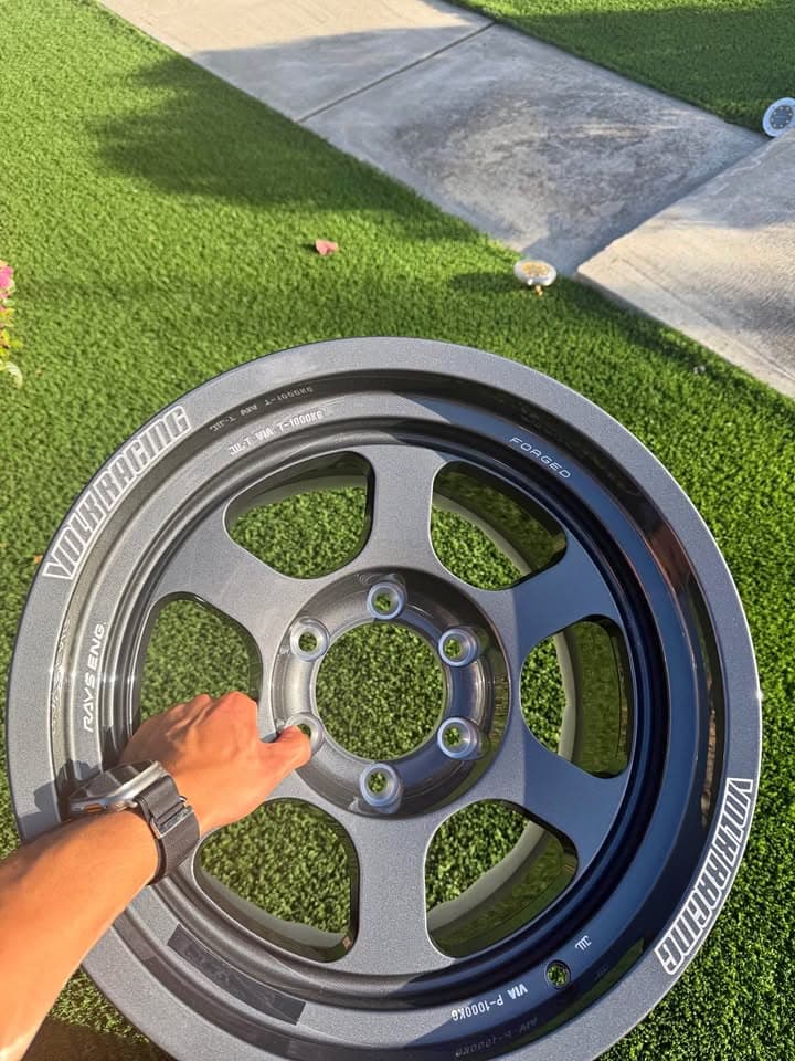 TE37XT Dark Gunmetal 17x9 -10 6x139.7